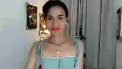 lara online show from June 23, 11:28 am