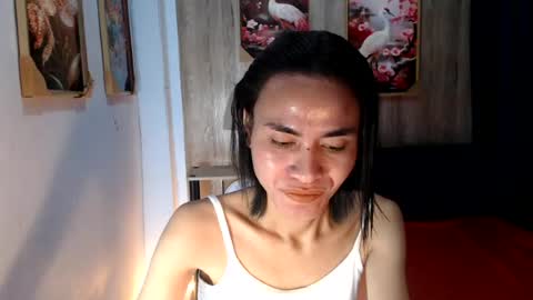 lara online show from July 18, 6:32 pm