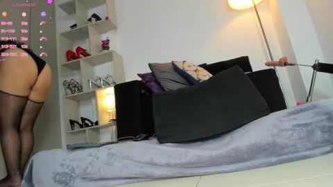 Rosa  online show from November 20, 3:09 pm