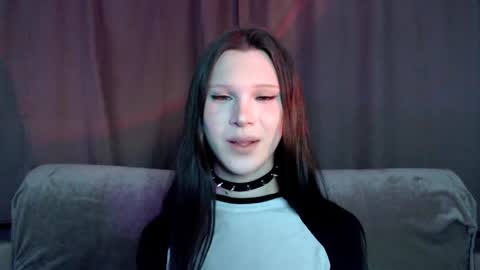 Nextdoor Princess online show from March 7, 12:48 am