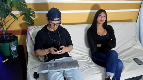 KhidaMilo online show from January 12, 5:14 am