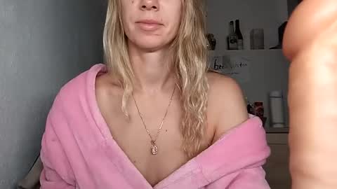 Verona online show from May 23, 3:35 am