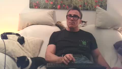 Sexurbation online show from May 2, 9:09 pm