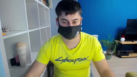 Tommy online show from February 25, 7:27 pm