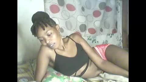 sexxy_curvy23 online show from March 5, 4:21 am