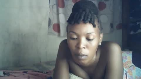 sexxy_curvy23 online show from February 4, 8:29 am