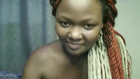 Snapshot of sexxy_lynne chatting on September 16, 4:26 am sexxy_lynne online show from September 16, 4:26 am