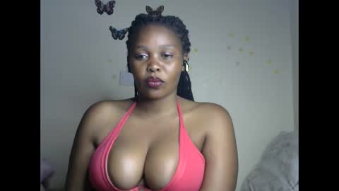 sexxy_savage online show from March 12, 10:17 pm
