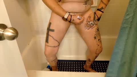 sexxy_see_93 online show from September 24, 11:33 pm