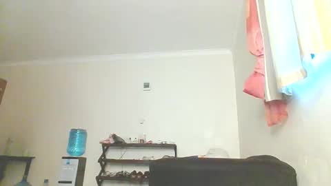 Snapshot of sexxy_thick_ebony chatting on September 17, 7:01 am Sweet doll online show from September 17, 7:01 am