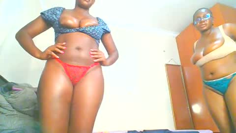 Sweet doll  online show from June 25, 3:36 am
