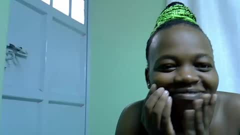 African Queen online show from October 27, 1:00 pm