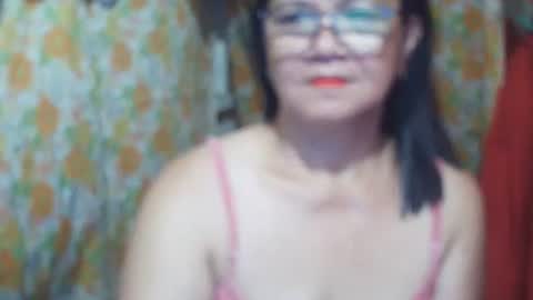 misslovely j online show from March 28, 10:38 am