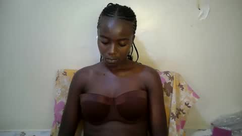 sexy_alia1 online show from March 6, 9:19 am