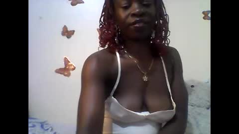 Snapshot of sexy_annbel chatting on October 14, 10:35 pm Ann online show from October 14, 10:35 pm