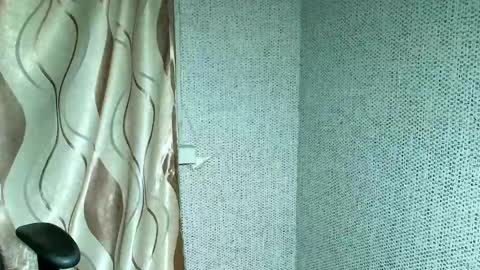 Jessica  Face only in pvt or in snapchat Dont ask more.... online show from November 9, 8:44 pm