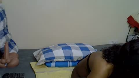 sexy_bluegirl online show from July 21, 9:33 am