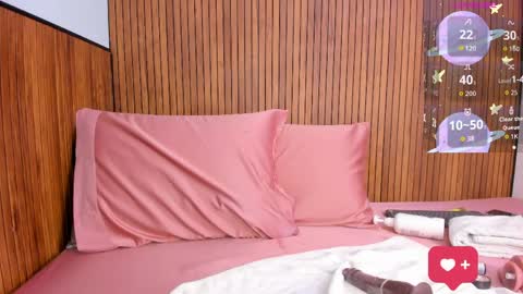 sexy_curlylady online show from April 3, 4:08 am