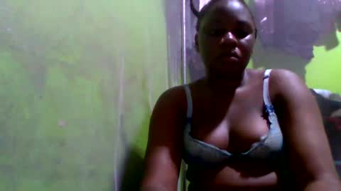 sexy_divah23 online show from February 4, 6:23 pm