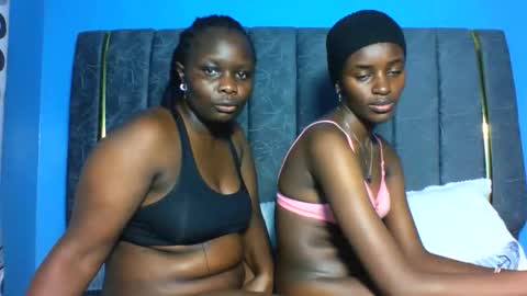 sexy_divas55 online show from April 21, 3:52 pm