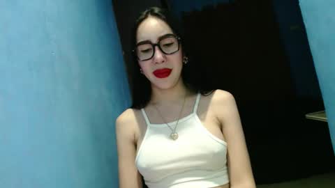 sexy_emily92 online show from February 22, 9:57 am