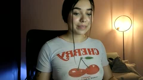 sexy_iriss online show from June 13, 12:54 am