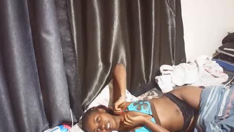 sexy_june20 online show from April 13, 7:51 pm