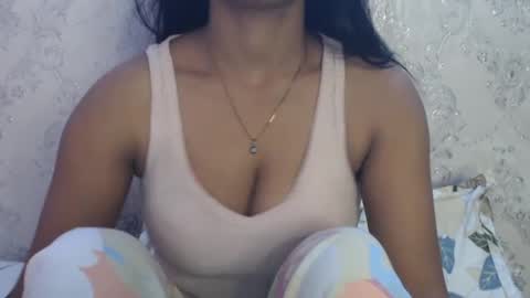 Wild girl mona online show from July 29, 5:57 pm