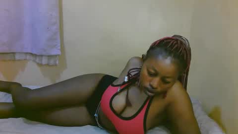 sexy_latasha online show from April 18, 10:43 pm