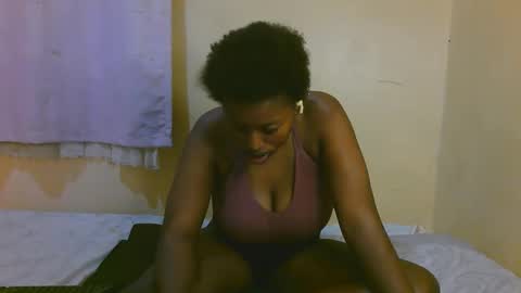 sexy_latasha online show from March 1, 6:45 pm