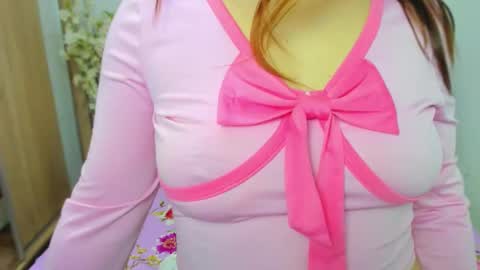 Lily online show from March 21, 5:35 am