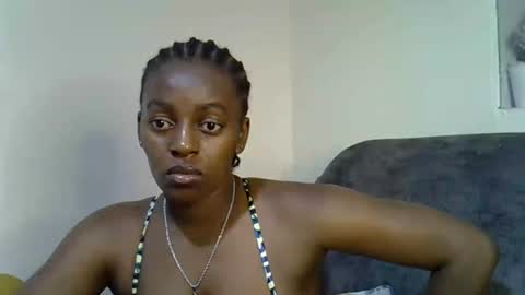 Linda online show from June 16, 2:26 am