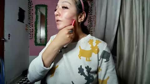 sexy lolas online show from October 26, 5:08 am