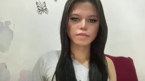 Nicole online show from May 22, 2:51 am