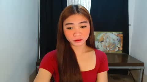 mika online show from October 25, 9:19 am