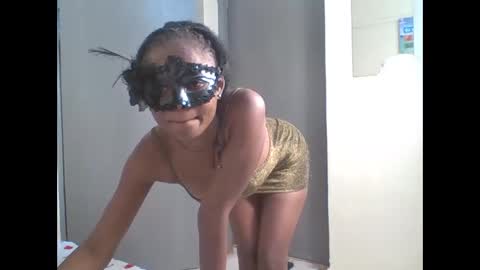 mimi online show from March 23, 10:48 pm