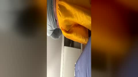 sexyass19x online show from August 1, 6:04 am