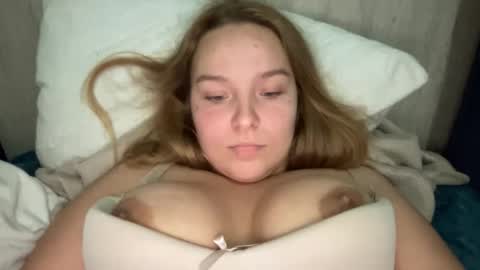 ALAYA  online show from November 25, 7:45 pm