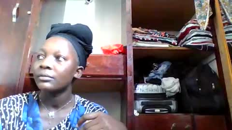 sexyleir online show from February 16, 7:06 am