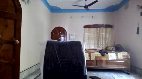 xcxcxcx online show from October 24, 4:57 am