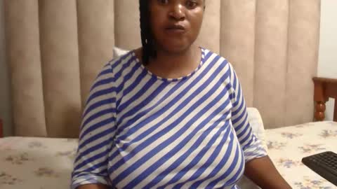 sexybustyxx online show from March 15, 5:27 pm