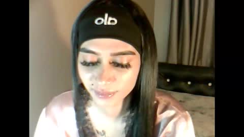 sexydiva02 online show from December 4, 7:46 pm