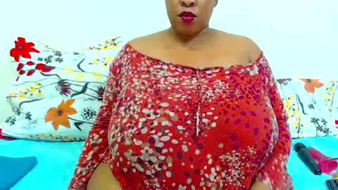 sexyebonylove89 online show from February 15, 11:36 pm