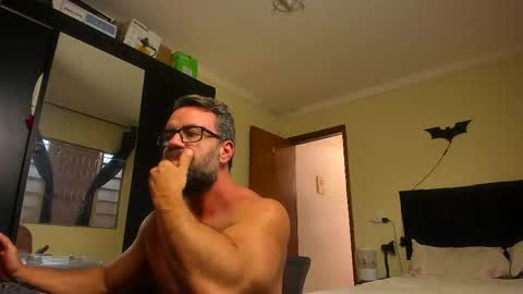 chris online show from October 29, 4:31 pm