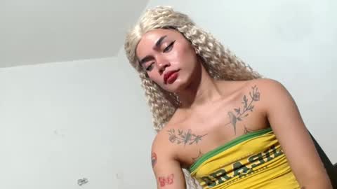 sexyhotbabe18 online show from March 13, 2:04 am