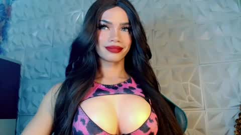 sexyhotbabe18 online show from February 3, 11:26 pm