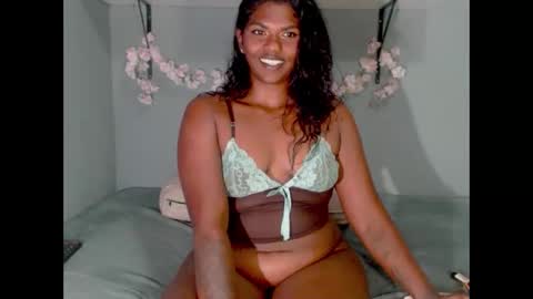 Snapshot of sexykitten147 chatting on October 12, 11:39 pm SexyKitten147 online show from October 12, 11:39 pm