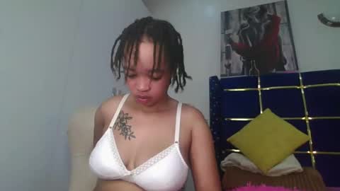 mel online show from February 23, 7:27 pm