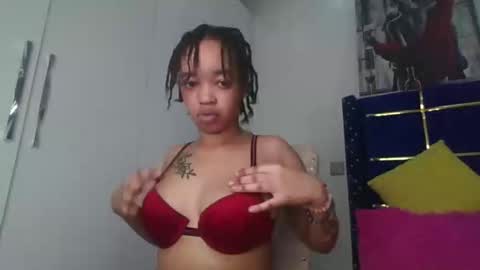 mel online show from February 22, 7:16 pm