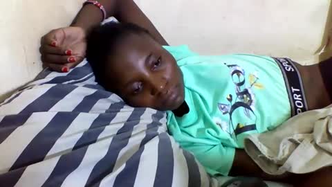 VIVIAN online show from March 1, 12:01 pm